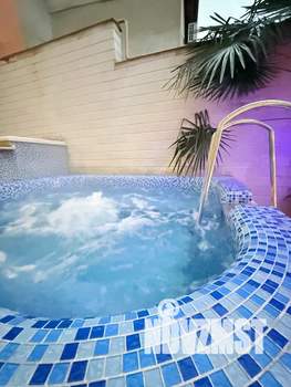 Дом 620м&sup2;, 3-этажный, посуточно, 