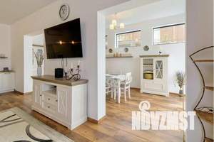 Дом 210м&sup2;, 2-этажный, посуточно, 