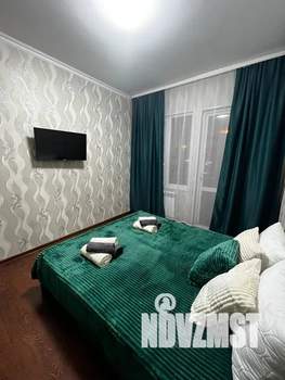 Дом 300м&sup2;, 3-этажный, посуточно, 