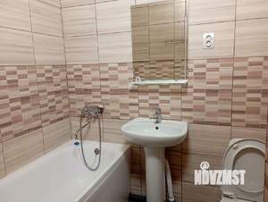 Дом 40м&sup2;, 2-этажный, посуточно, 