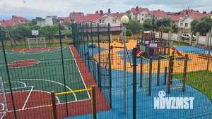 Дом 150м&sup2;, 3-этажный, на длительный срок, 