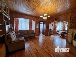 Дом 240м², 2-этажный, на длительный срок, 