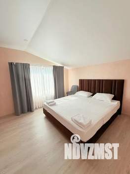 Дом 300м², 2-этажный, посуточно, 