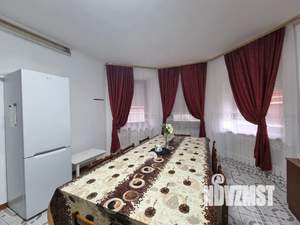 Дом 450м&sup2;, 3-этажный, посуточно, 