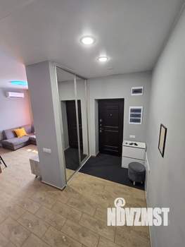 Таунхаус 160м², 3-этажный, на длительный срок, 