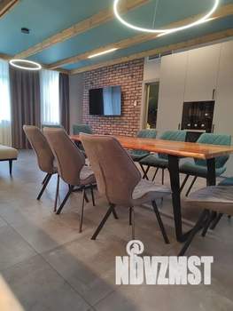 Дом 204м², 3-этажный, посуточно, 