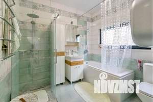 Дом 210м&sup2;, 2-этажный, посуточно, 