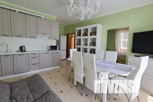 Дом 72м², 2-этажный, посуточно, 