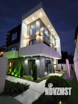 Коттедж 320м², 3-этажный, на длительный срок, 