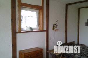 Дом 25м&sup2;, 2-этажный, посуточно, 