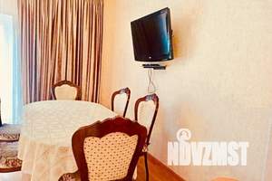 Дом 170м&sup2;, 2-этажный, посуточно, 