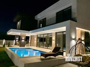 Дом 240м², 2-этажный, на длительный срок, 