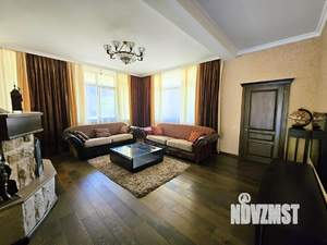 Дом 350м², 2-этажный, на длительный срок, 