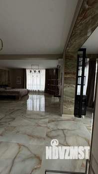 Коттедж 400м², 3-этажный, на длительный срок, 