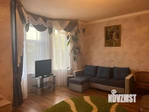 Коттедж 200м², 2-этажный, на длительный срок, 