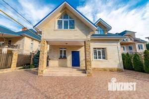 Дом 165м², 2-этажный, на длительный срок, 