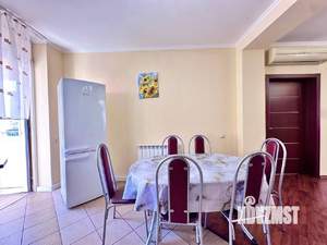 Таунхаус 225м², 2-этажный, на длительный срок, 