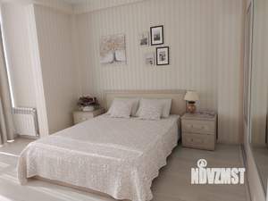 Дом 220м&sup2;, 3-этажный, на длительный срок, 