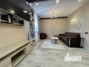 Коттедж 210м², 2-этажный, на длительный срок, 