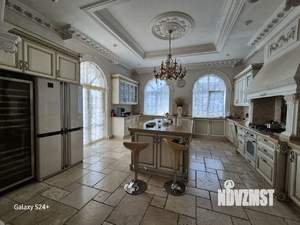 Коттедж 750м², 3-этажный, на длительный срок, 