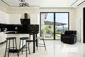 Дом 240м², 2-этажный, посуточно, 