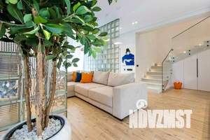 Дом 150м&sup2;, 2-этажный, посуточно, 