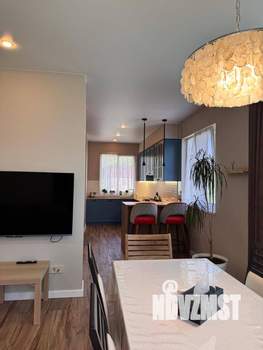 Коттедж 230м², 2-этажный, на длительный срок, 