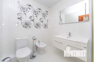 Дом 240м&sup2;, 2-этажный, посуточно, 