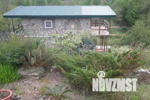 Дом 25м&sup2;, 2-этажный, посуточно, 