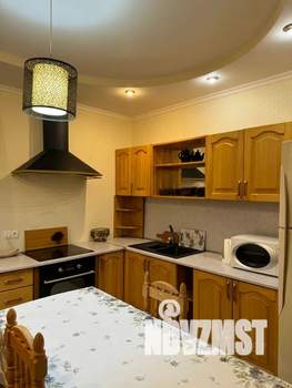 Дом 100м², 3-этажный, посуточно, 