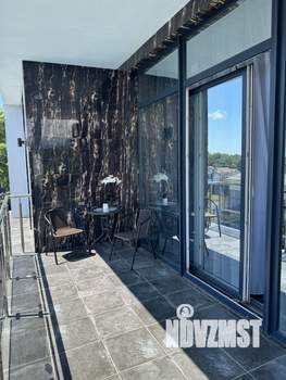 Коттедж 300м&sup2;, 3-этажный, на длительный срок, 