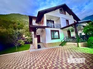 Коттедж 450м², 2-этажный, на длительный срок, 