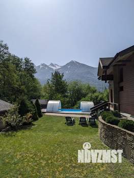 Дом 200м&sup2;, 2-этажный, посуточно, 