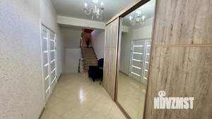 Дом 293м², 3-этажный, на длительный срок, 