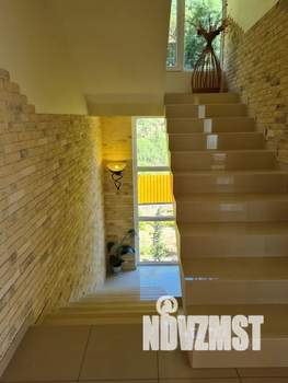 Дом 300м², 2-этажный, посуточно, 