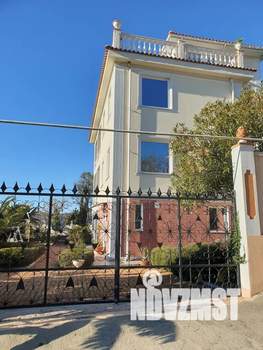 Дом 300м², 4-этажный, посуточно, 