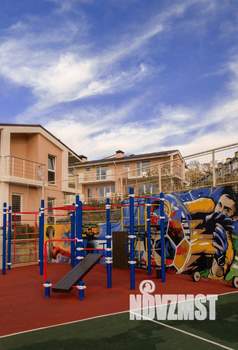 Таунхаус 135м², 3-этажный, на длительный срок, 