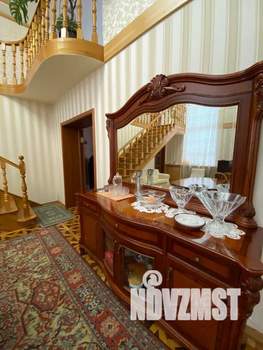 Дом 250м², 3-этажный, посуточно, 