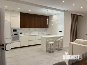 Коттедж 240м², 2-этажный, на длительный срок, 