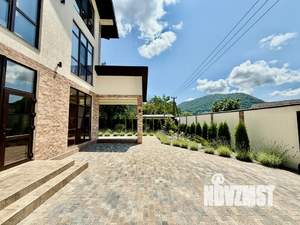 Дом 250м², 3-этажный, посуточно, 