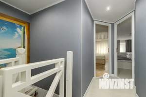 Дом 156м&sup2;, 3-этажный, посуточно, 