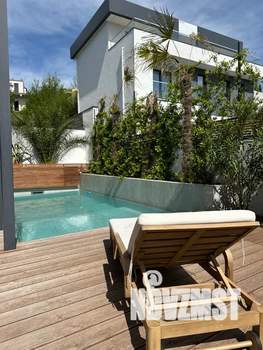 Дом 188м², 3-этажный, посуточно, 