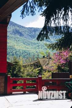 Дом 425м², 3-этажный, посуточно, 