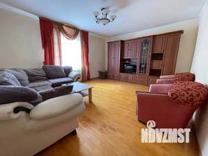 Дом 268м², 3-этажный, посуточно, 