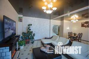 Дом 340м², 2-этажный, посуточно, 