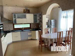 Дом 320м², 3-этажный, посуточно, 