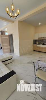 Дом 190м², 3-этажный, на длительный срок, 