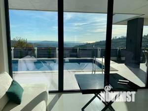 Дом 240м², 2-этажный, посуточно, 