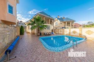 Дом 165м², 2-этажный, на длительный срок, 