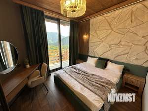 Дом 480м&sup2;, 3-этажный, на длительный срок, 